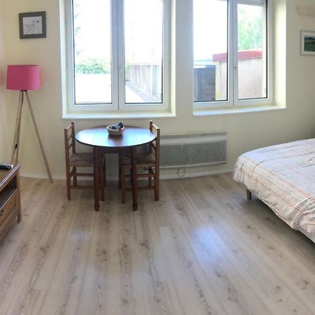 Le Comtois, Studio Au Calme Proche De La Gare Besançon Zewnętrze zdjęcie